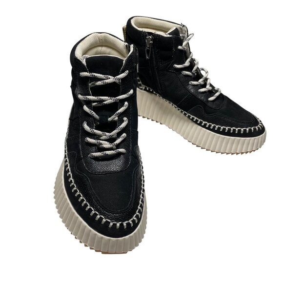 Dolce Vita Black & White High-Top Sneakers size 6 With Side Zipper & Lug Sole - Picture 1 of 11